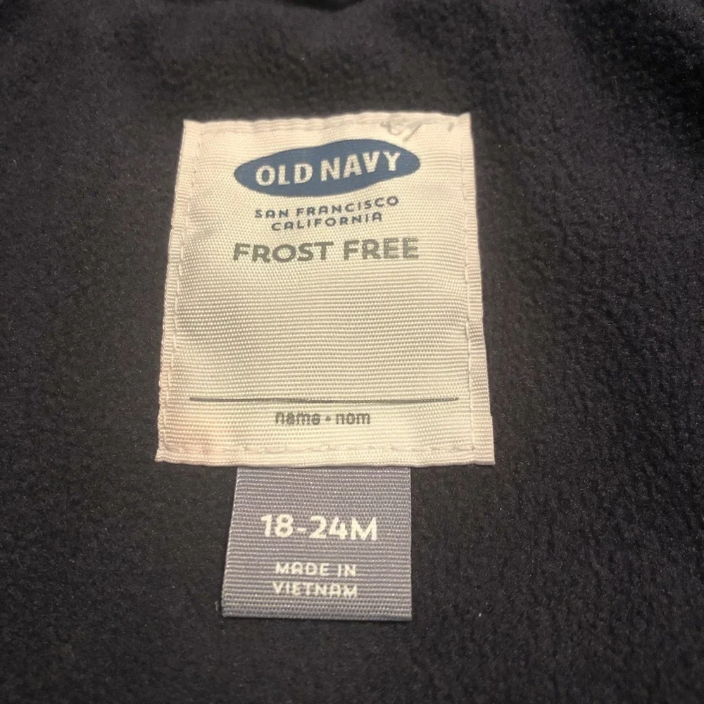Old Navy child puffer fleece lined coat.